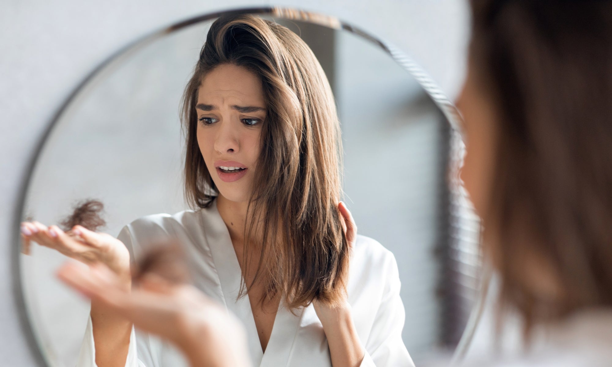 Le cycle de vie des cheveux et ses aléas ! - Salon Coralie Aumaitre